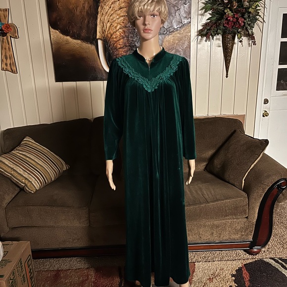 Komar • Vintage • Velvet • Green • Size Large • Robe - Picture 7 of 16